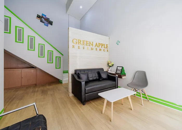 Green Apple Residence Near Sarinah Mitra Reddoorz Jakarta